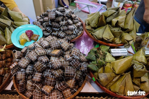 No cái bụng, đã con mắt với hơn 100 loại bánh ở Lễ hội Bánh dân gian Nam Bộ - Ảnh 8. No cái bụng, đã con mắt với hơn 100 loại bánh ở Lễ hội Bánh dân gian Nam Bộ - Ảnh 8.