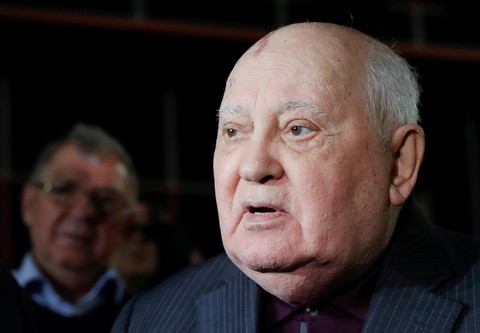Mikhail Gorbachev ra tranh cử ở... Indonesia - Ảnh 2. Mikhail Gorbachev ra tranh cử ở... Indonesia - Ảnh 2.