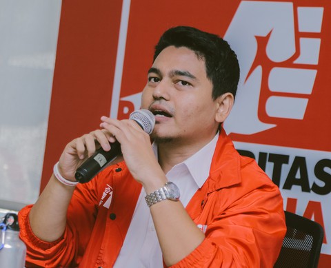 Mikhail Gorbachev ra tranh cử ở... Indonesia - Ảnh 1. Mikhail Gorbachev ra tranh cử ở... Indonesia - Ảnh 1.
