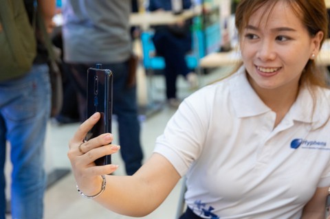 OPPO F11 Pro chính thức lên kệ trên toàn quốc - Ảnh 3. OPPO F11 Pro chính thức lên kệ trên toàn quốc - Ảnh 3.
