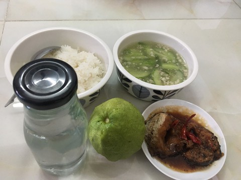 Dân công sở muốn thoát cảnh ly nhựa, hộp xốp có dễ không? - Ảnh 4. Dân công sở muốn thoát cảnh ly nhựa, hộp xốp có dễ không? - Ảnh 4.