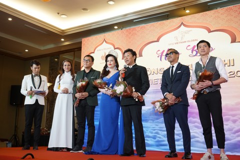 Hoa hậu Quý bà người Việt toàn cầu 2019 sẽ làm đại sứ du lịch Thổ Nhĩ Kỳ - Ảnh 1. Hoa hậu Quý bà người Việt toàn cầu 2019 sẽ làm đại sứ du lịch Thổ Nhĩ Kỳ - Ảnh 1.
