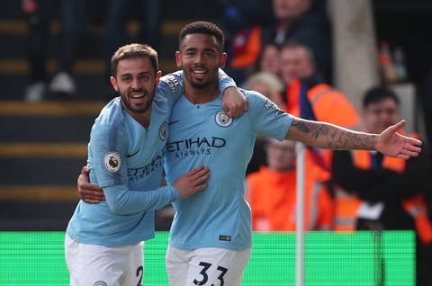 Đá bại Crystal Palace, M.C gia tăng áp lực lên Liverpool - Ảnh 3. Đá bại Crystal Palace, M.C gia tăng áp lực lên Liverpool - Ảnh 3.