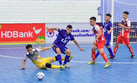 Không bất ngờ ở ngày khai mạc Giải futsal quốc gia 2019 - Ảnh 2. Không bất ngờ ở ngày khai mạc Giải futsal quốc gia 2019 - Ảnh 2.