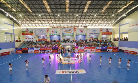 Không bất ngờ ở ngày khai mạc Giải futsal quốc gia 2019 - Ảnh 1. Không bất ngờ ở ngày khai mạc Giải futsal quốc gia 2019 - Ảnh 1.