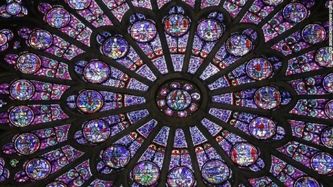 Nhà thờ Đức Bà Paris có các tác phẩm nghệ thuật nào? - Ảnh 1. Nhà thờ Đức Bà Paris có các tác phẩm nghệ thuật nào? - Ảnh 1.