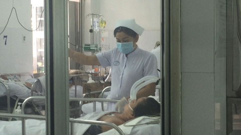 Cảnh báo số ca nhiễm cúm A (H1N1) có dấu hiệu biến chứng nặng - Ảnh 1. Cảnh báo số ca nhiễm cúm A (H1N1) có dấu hiệu biến chứng nặng - Ảnh 1.