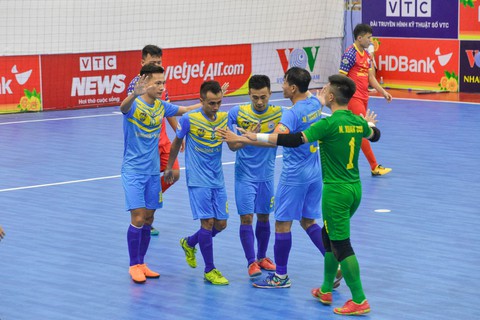 VFF nhắc nhở hai đội futsal Khánh Hòa thi đấu thiếu tích cực ở Giải quốc gia 2019 - Ảnh 1. VFF nhắc nhở hai đội futsal Khánh Hòa thi đấu thiếu tích cực ở Giải quốc gia 2019 - Ảnh 1.