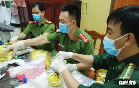 Vụ hơn 700kg ma túy đá: khám xét thêm nhà một ‘mắt xích’ trong đường dây - Ảnh 1. Vụ hơn 700kg ma túy đá: khám xét thêm nhà một ‘mắt xích’ trong đường dây - Ảnh 1.
