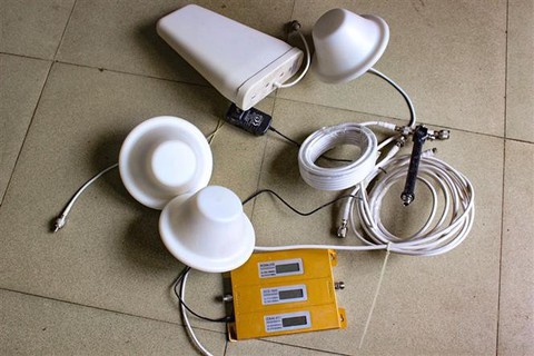 Tín hiệu mạng thông tin di động 3G tại Móng Cái đã hoạt động trở lại - Ảnh 1. Tín hiệu mạng thông tin di động 3G tại Móng Cái đã hoạt động trở lại - Ảnh 1.