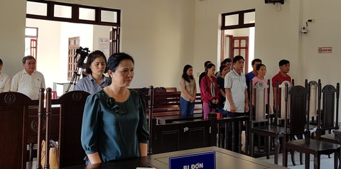 12 giáo viên thắng kiện, được bồi thường hơn 840 triệu đồng - Ảnh 1. 12 giáo viên thắng kiện, được bồi thường hơn 840 triệu đồng - Ảnh 1.