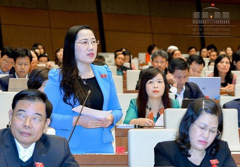 Vẫn chưa khởi tố vụ ông Nguyễn Hữu Linh có dấu hiệu dâm ô bé gái - Ảnh 2. Vẫn chưa khởi tố vụ ông Nguyễn Hữu Linh có dấu hiệu dâm ô bé gái - Ảnh 2.