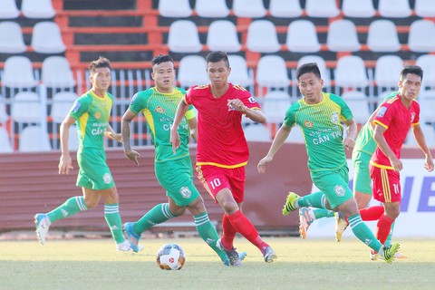 CLB Bình Định được tặng 10 tỉ đồng để thi đấu ở Giải hạng nhất 2019 - Ảnh 1. CLB Bình Định được tặng 10 tỉ đồng để thi đấu ở Giải hạng nhất 2019 - Ảnh 1.