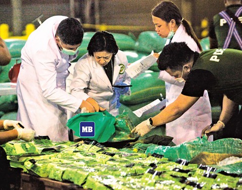 Ma túy đá từ tam giác vàng - Kỳ 4: Các đường dây người Hoa - Ảnh 1. Ma túy đá từ tam giác vàng - Kỳ 4: Các đường dây người Hoa - Ảnh 1.