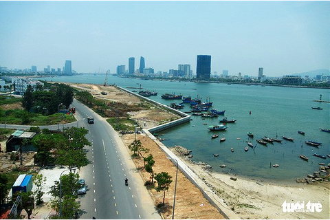 Đề nghị dừng hoàn toàn các hành động lấn dòng sông Hàn - Ảnh 1. Đề nghị dừng hoàn toàn các hành động lấn dòng sông Hàn - Ảnh 1.