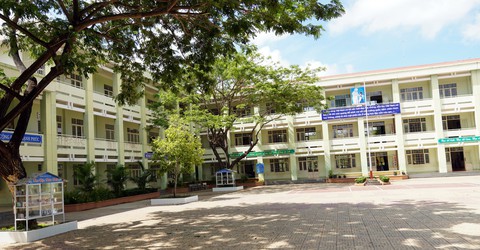 Phó giám đốc sở xin lỗi 22 học sinh bị cô giáo đánh - Ảnh 1. Phó giám đốc sở xin lỗi 22 học sinh bị cô giáo đánh - Ảnh 1.