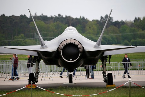 Mỹ ngừng giao thiết bị F-35 cho Thổ Nhĩ Kỳ vì S-400 của Nga - Ảnh 1. Mỹ ngừng giao thiết bị F-35 cho Thổ Nhĩ Kỳ vì S-400 của Nga - Ảnh 1.