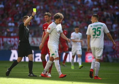 Thắng nhẹ Bremen, Hùm xám tạm hơn Dortmund 4 điểm - Ảnh 2. Thắng nhẹ Bremen, Hùm xám tạm hơn Dortmund 4 điểm - Ảnh 2.