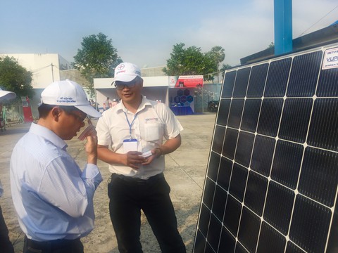 Tiết kiệm hơn 1 tỉ kWh điện hàng năm tại phía Nam - Ảnh 7. Tiết kiệm hơn 1 tỉ kWh điện hàng năm tại phía Nam - Ảnh 7.