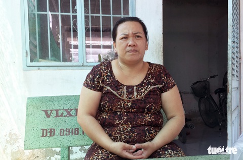Nhiều trẻ em nghi bị người lạ dụ dỗ lừa lấy vàng - Ảnh 2. Nhiều trẻ em nghi bị người lạ dụ dỗ lừa lấy vàng - Ảnh 2.