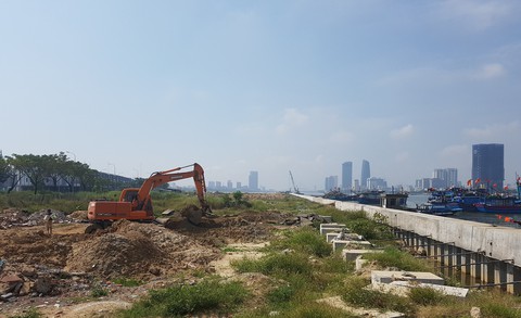 Bí thư Đà Nẵng yêu cầu rà soát các dự án bên sông Hàn - Ảnh 2. Bí thư Đà Nẵng yêu cầu rà soát các dự án bên sông Hàn - Ảnh 2.