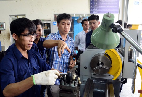 Chuyên gia cao cấp ILO khuyên gì bạn trẻ chuyện chọn nghề, học nghề? - Ảnh 1. Chuyên gia cao cấp ILO khuyên gì bạn trẻ chuyện chọn nghề, học nghề? - Ảnh 1.