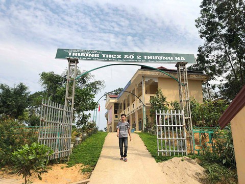 Khởi tố thầy giáo bị tố làm nữ sinh lớp 8 mang thai - Ảnh 1. Khởi tố thầy giáo bị tố làm nữ sinh lớp 8 mang thai - Ảnh 1.