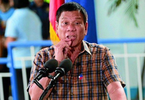 Tổng thống Duterte cảnh cáo Canada: Rác của mấy người đang trở về đó! - Ảnh 1. Tổng thống Duterte cảnh cáo Canada: Rác của mấy người đang trở về đó! - Ảnh 1.