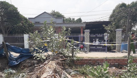 Nghi phạm giết 3 mẹ con, bà cháu ở Bình Dương nghiện ma túy - Ảnh 4. Nghi phạm giết 3 mẹ con, bà cháu ở Bình Dương nghiện ma túy - Ảnh 4.