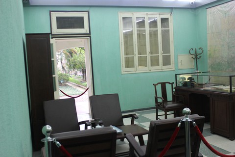 Ít ai ngờ một ngôi nhà giản dị là Tổng hành dinh trước 1975 - Ảnh 4. Ít ai ngờ một ngôi nhà giản dị là Tổng hành dinh trước 1975 - Ảnh 4.