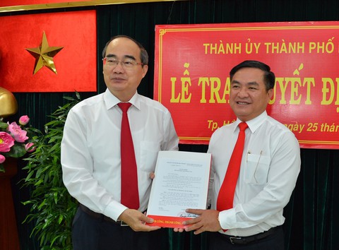 Ông Trần Trọng Tuấn làm bí thư quận 3 - Ảnh 1. Ông Trần Trọng Tuấn làm bí thư quận 3 - Ảnh 1.