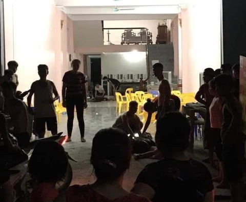 Ngồi nhậu chung rồi hỗn chiến đâm nhau, 2 thanh niên tử vong - Ảnh 1. Ngồi nhậu chung rồi hỗn chiến đâm nhau, 2 thanh niên tử vong - Ảnh 1.