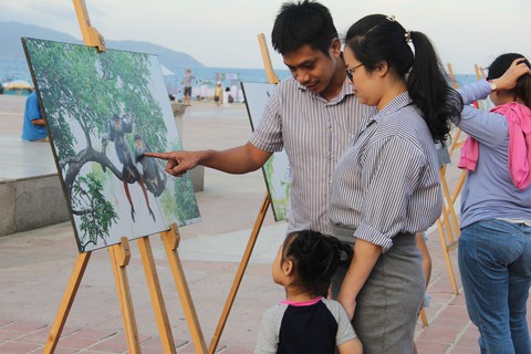 Yêu biển Đà Nẵng, hãy nhặt rác và hạn chế đồ nhựa một lần! - Ảnh 5. Yêu biển Đà Nẵng, hãy nhặt rác và hạn chế đồ nhựa một lần! - Ảnh 5.