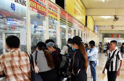 Dồn dập tăng cường xe cho dịp lễ 30-4 và 1-5 - Ảnh 1. Dồn dập tăng cường xe cho dịp lễ 30-4 và 1-5 - Ảnh 1.