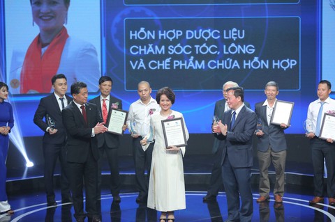 Sao Thái Dương được xướng tên tại Cuộc thi Sáng chế 2018 - Ảnh 1. Sao Thái Dương được xướng tên tại Cuộc thi Sáng chế 2018 - Ảnh 1.