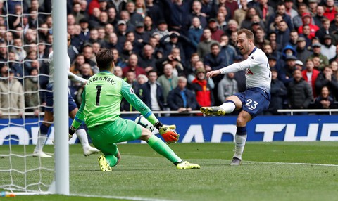 Tottenham thua trận đầu tiên trên sân mới - Ảnh 1. Tottenham thua trận đầu tiên trên sân mới - Ảnh 1.