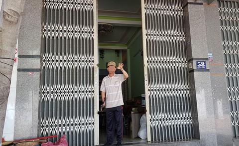 Kè biển 80 tỉ đổ sập: Không rõ trụ sở đơn vị thiết kế, giám sát - Ảnh 4. Kè biển 80 tỉ đổ sập: Không rõ trụ sở đơn vị thiết kế, giám sát - Ảnh 4.
