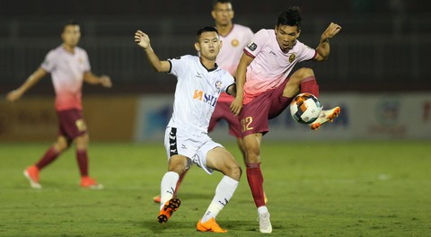 Hà Đức Chinh dự bị, SHB Đà Nẵng thua Sài Gòn 1-3 - Ảnh 2. Hà Đức Chinh dự bị, SHB Đà Nẵng thua Sài Gòn 1-3 - Ảnh 2.