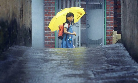 Thang máy - góc tối của sàm sỡ, dâm ô? - Ảnh 1. Thang máy - góc tối của sàm sỡ, dâm ô? - Ảnh 1.