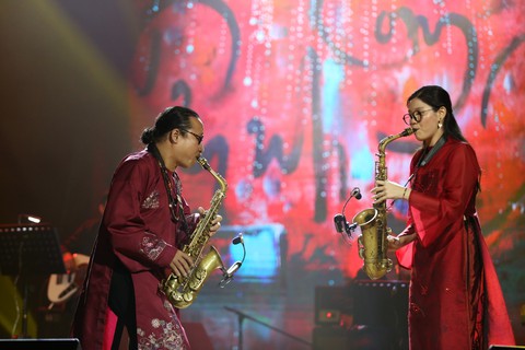 Nhớ Trịnh Công Sơn, Tokiko Kato ôm đàn hát Bài ca tặng anh - Ảnh 8. Nhớ Trịnh Công Sơn, Tokiko Kato ôm đàn hát Bài ca tặng anh - Ảnh 8.
