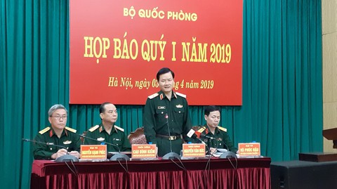 Quân đội yêu cầu làm rõ đối tượng giả danh nữ đại tá - Ảnh 1. Quân đội yêu cầu làm rõ đối tượng giả danh nữ đại tá - Ảnh 1.