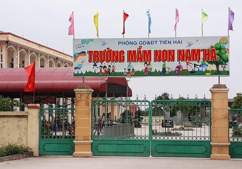 Hiệu phó Trường mầm non bị tố lừa đảo cả tỉ đồng - Ảnh 1. Hiệu phó Trường mầm non bị tố lừa đảo cả tỉ đồng - Ảnh 1.