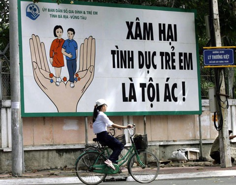 Phải coi xâm hại thân thể trẻ em là tội đặc biệt nghiêm trọng - Ảnh 1. Phải coi xâm hại thân thể trẻ em là tội đặc biệt nghiêm trọng - Ảnh 1.