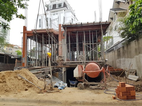 Khốn khổ vì đất nền ven sông quận 2 bị chủ đầu tư thế chấp - Ảnh 3. Khốn khổ vì đất nền ven sông quận 2 bị chủ đầu tư thế chấp - Ảnh 3.