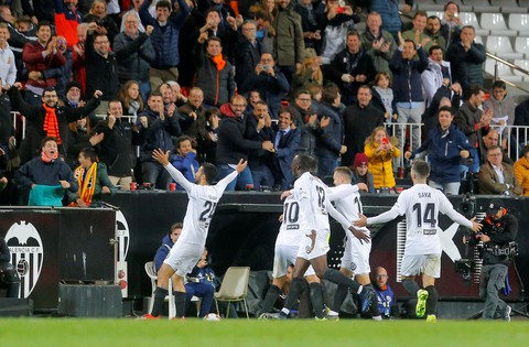 Real Madrid thua trận đầu tiên sau khi Zidane trở lại - Ảnh 2. Real Madrid thua trận đầu tiên sau khi Zidane trở lại - Ảnh 2.