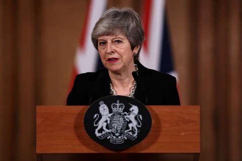 Hạ viện Anh buộc thủ tướng phải hoãn Brexit - Ảnh 1. Hạ viện Anh buộc thủ tướng phải hoãn Brexit - Ảnh 1.