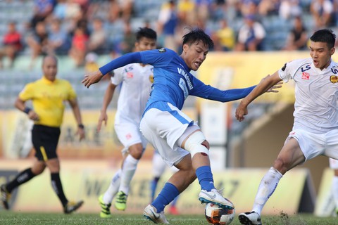 Vòng 4 V-League 2019: Mạc Hồng Quân ghi bàn giúp Quảng Ninh đá bại Quảng Nam - Ảnh 1. Vòng 4 V-League 2019: Mạc Hồng Quân ghi bàn giúp Quảng Ninh đá bại Quảng Nam - Ảnh 1.