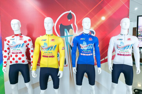 Cuộc đua Cúp Truyền hình TP.HCM 2019 có lộ trình gần 2.000 km - Ảnh 1. Cuộc đua Cúp Truyền hình TP.HCM 2019 có lộ trình gần 2.000 km - Ảnh 1.