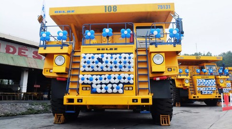Thử nghiệm 4 xe siêu vận tải 1,6 triệu USD/xe khủng nhất Việt Nam - Ảnh 1. Thử nghiệm 4 xe siêu vận tải 1,6 triệu USD/xe khủng nhất Việt Nam - Ảnh 1.