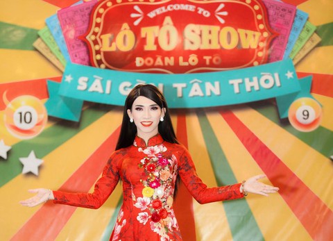 Sài Gòn Tân Thời tung MV đầu tay dựa theo 10 bài hồ quảng - Ảnh 1. Sài Gòn Tân Thời tung MV đầu tay dựa theo 10 bài hồ quảng - Ảnh 1.